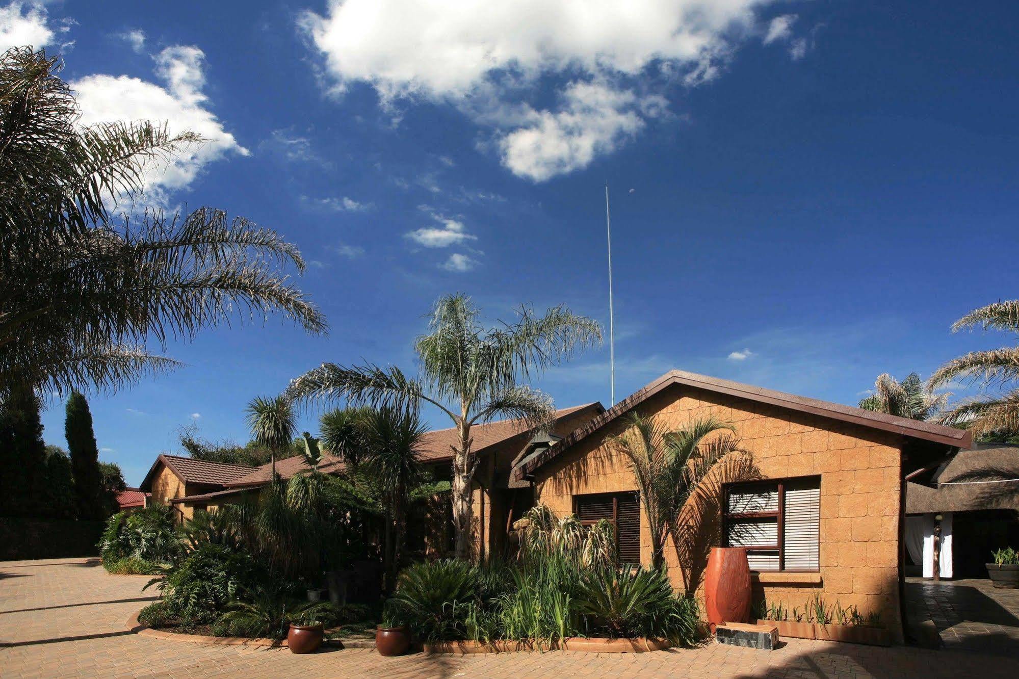 Summer Garden Guest House Benoni Exterior foto